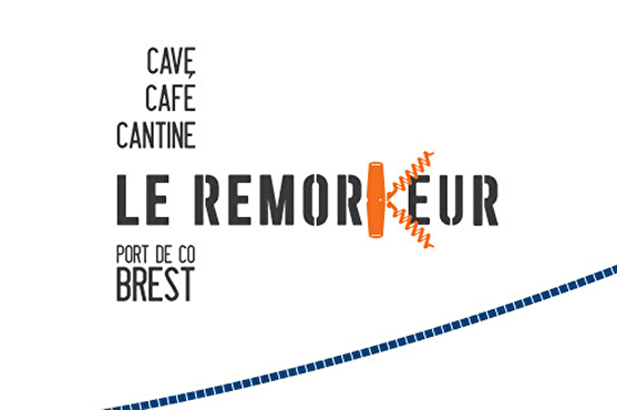 Design du nom du restaurant Le Remorkeur apparaissant sur la devanture