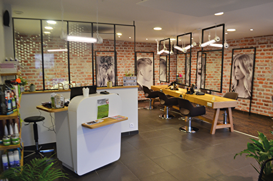 Rénovation d'un local professionnel : salon de coiffure Le Temps d'une Coupe
